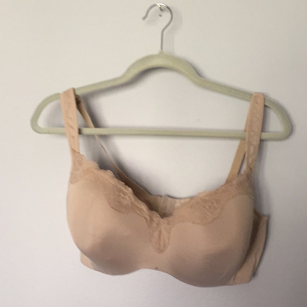 40DDD Cacique Intimates bra